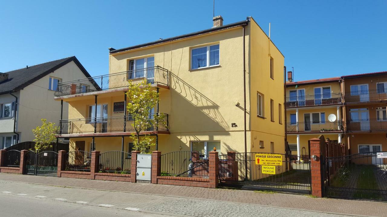 Moris 2 Pokoje Goscinne Łeba Eksteriør billede